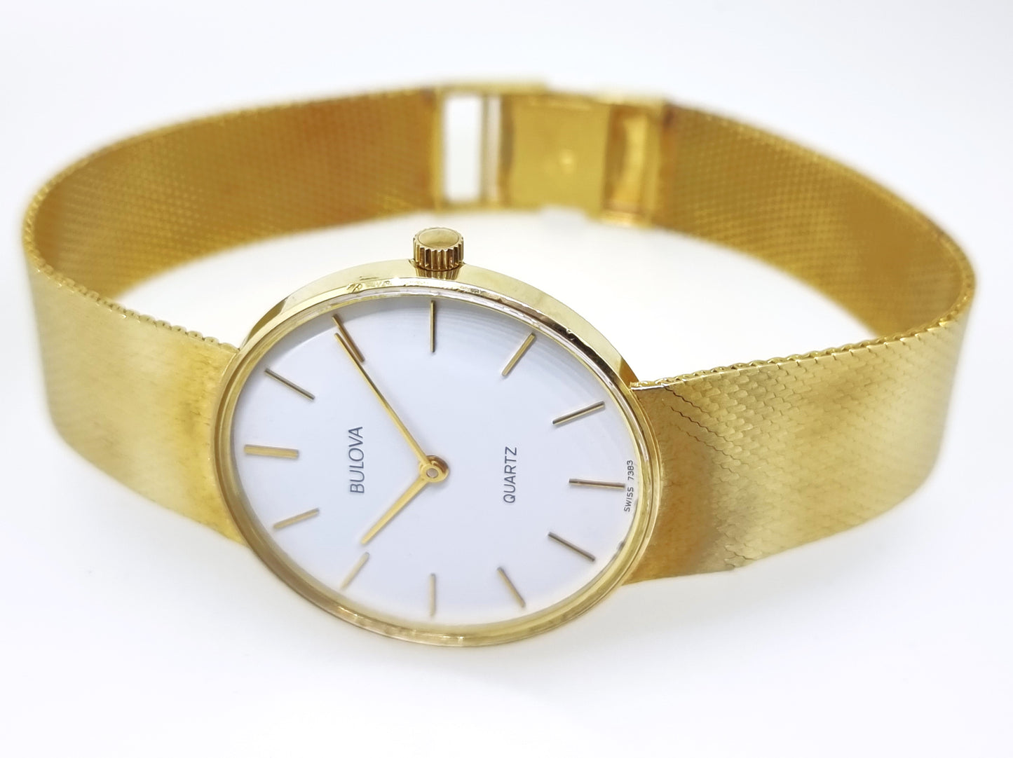 Bulova Vintage 14ct gold quartz
