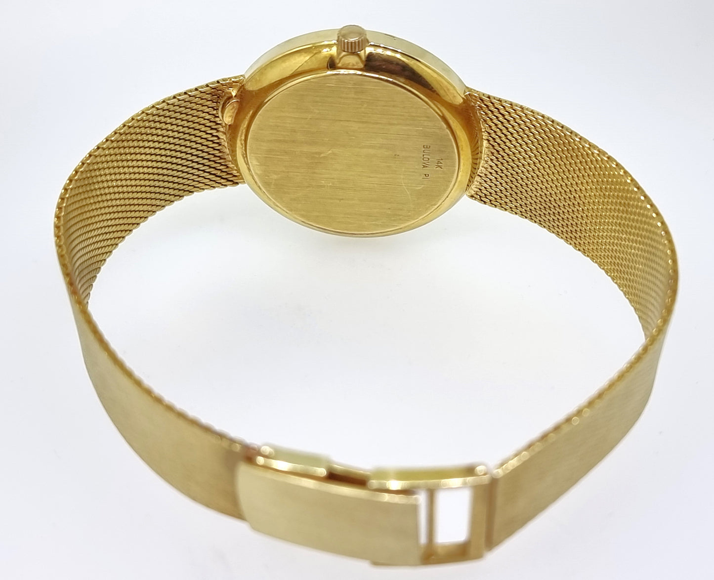 Bulova Vintage 14ct gold quartz