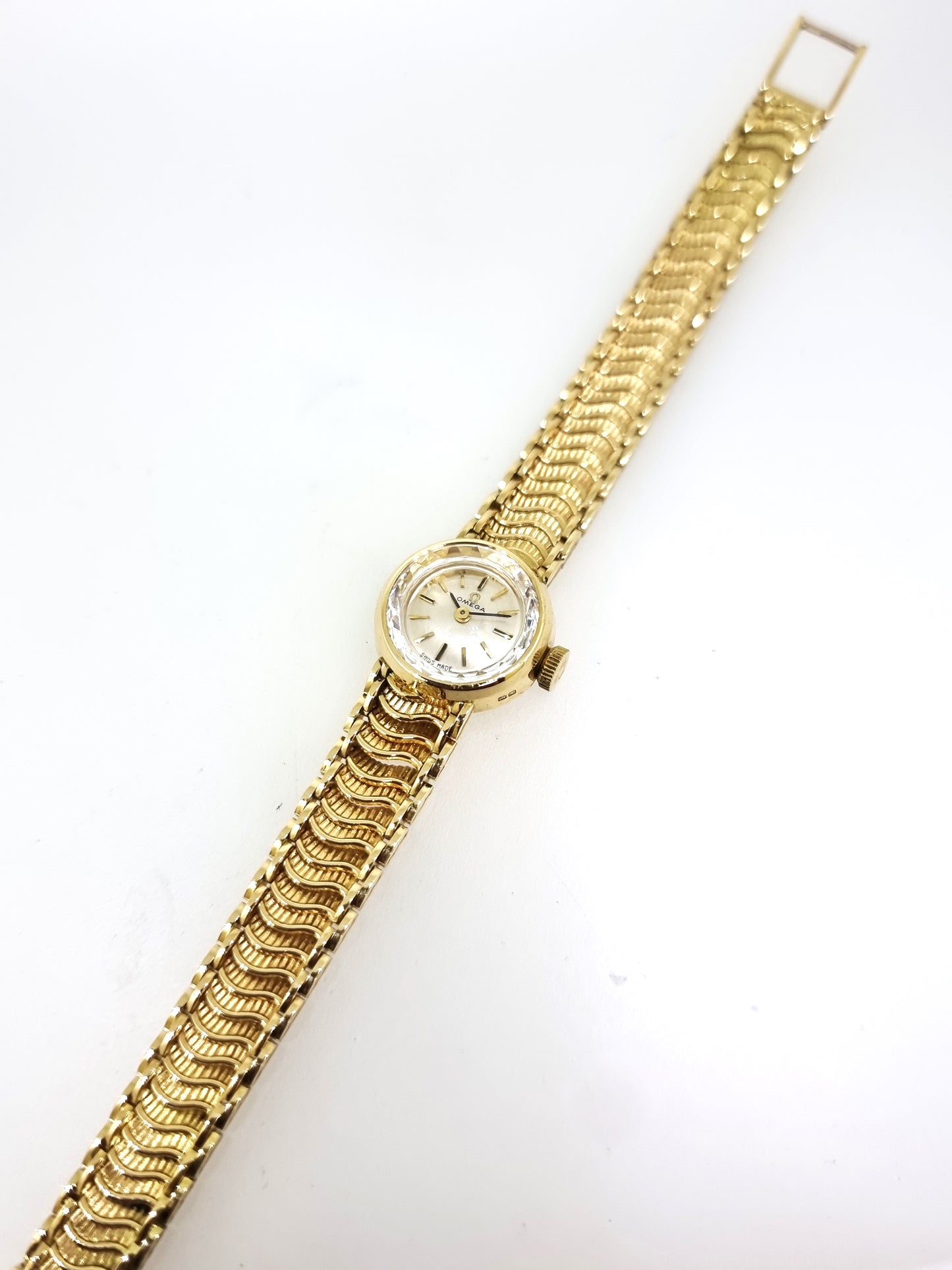 Omega Vintage 18ct gold