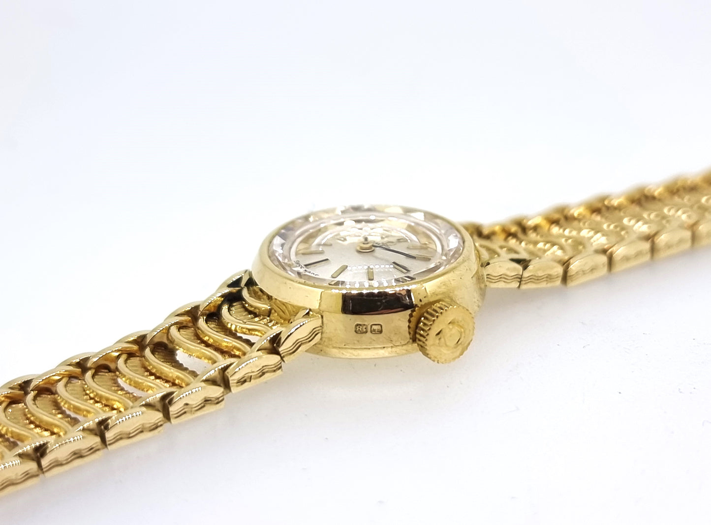 Omega Vintage 18ct gold